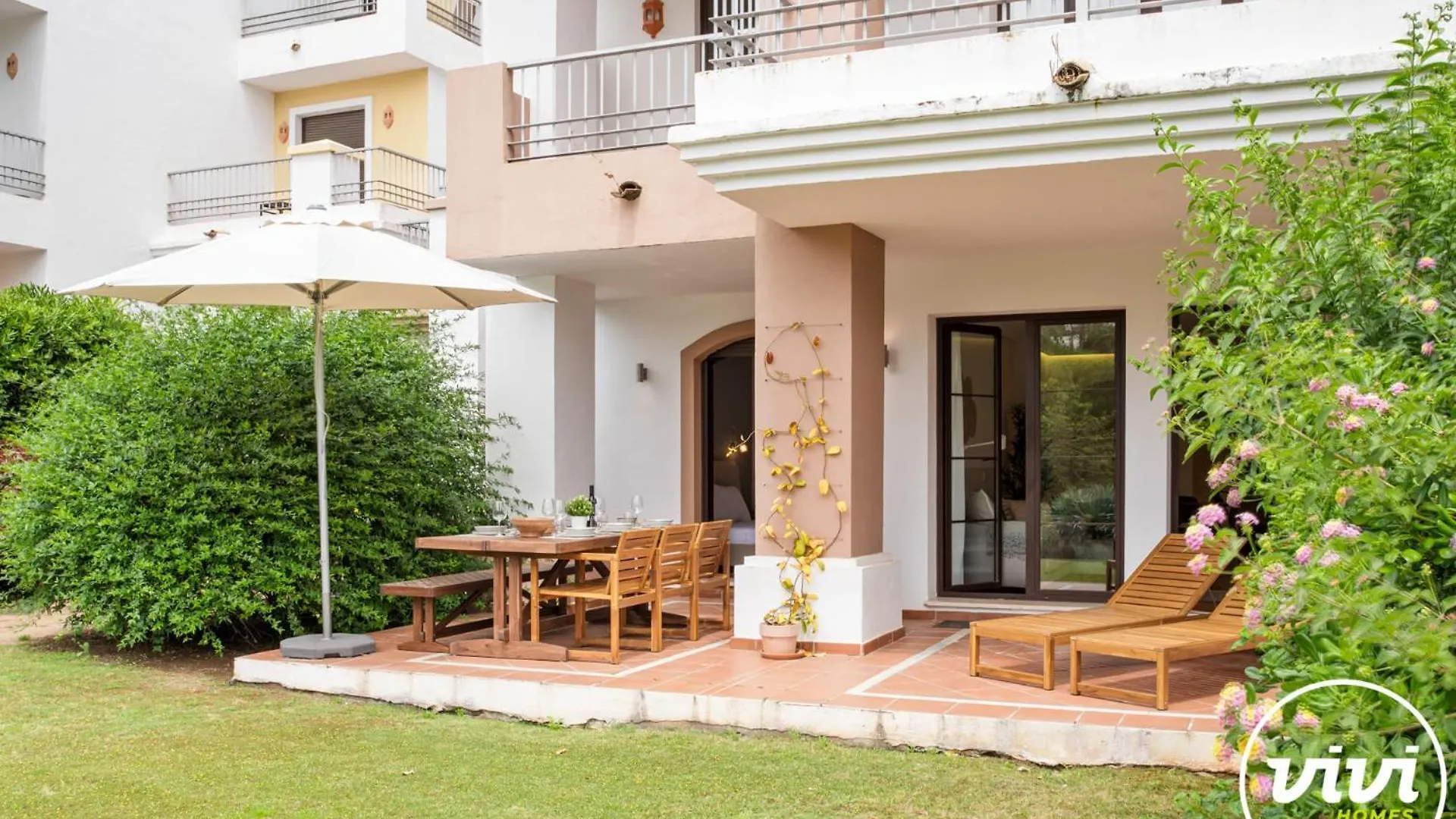 La Vida Dorada Apartment Benahavis 0*,  Spain